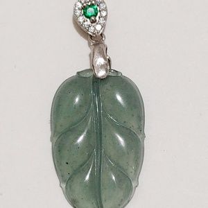 Authentic type A real lucky jade pendant leaf